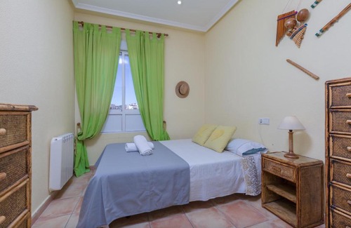 El Moncayo Apartment | Fidalsa Penthouse Solarium: Ocean View & Family Friendly