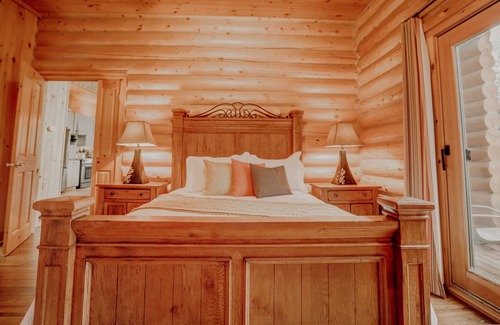 Mille-Isles Ski Chalet | Fiddler Lake Resort Chalet 75 Stag