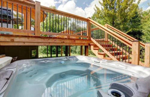 Fiddler Lake Resort Ski Chalet | Relax at Fiddler Lake Resort Chalet 69 Deer with Ocean Views