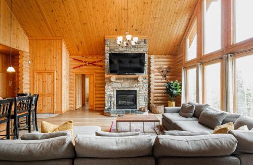 Fiddler Lake Resort Ski Chalet | Relaxing Retreat at Fiddler Lake Resort Chalet 96 Elk