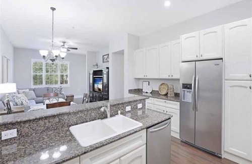 Naples Villa | Fiddlers Creek Naples: Exceptional Water Views & Office Space