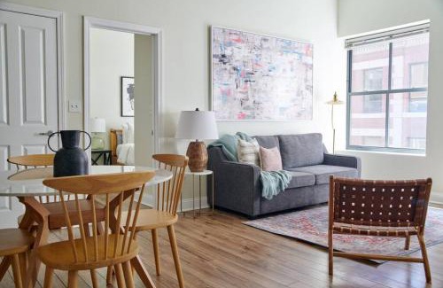 Boston Financial District Apartment | FIDI Boston Lovely 2BR Close to the T