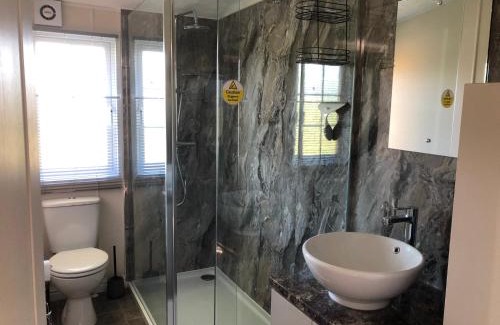 Skipwith Cabin | Cozy Lodge on a Farm Near York with Pet-Friendly Amenities