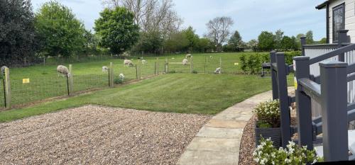 Skipwith Cabin | Cozy Lodge on a Farm Near York with Pet-Friendly Amenities