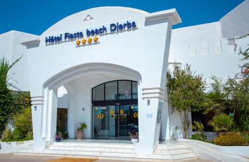 Playa Sidi Mehrez Hotel | Discover Fiesta Beach Djerba: Oceanfront Relaxation Awaits