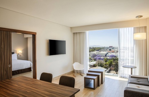 Aguascalientes Hotel | Experience Comfort at Fiesta Inn Aguascalientes Patio