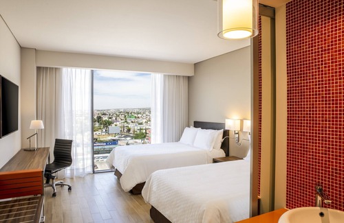 Aguascalientes Hotel | Experience Comfort at Fiesta Inn Aguascalientes Patio