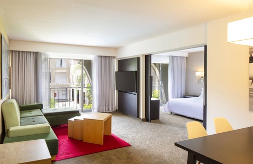 Venustiano Carranza Hotel | Relaxing Fiesta Inn Aeropuerto Ciudad de Mexico Awaits You