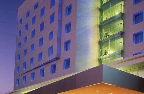 Puebla Hotel | Discover Fiesta Inn Puebla Finsa: Wheelchair Accessible Stay