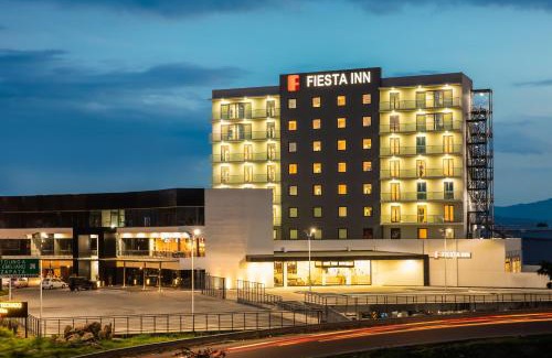 Tlaquepaque Hotel | Discover Fiesta Inn Guadalajara Aeropuerto: Pet-Friendly Getaway