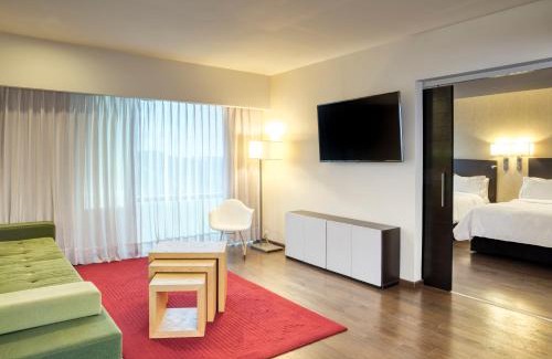 Zacatecas Hotel | Discover Fiesta Inn Zacatecas: 4-Star Family-Friendly Retreat
