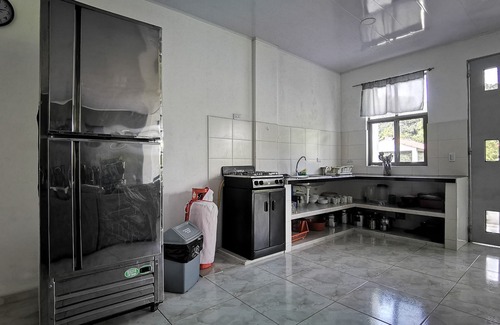 Melgar House | Relaxing Retreat with Pool at Casa Muner Melgar