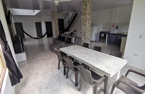 Melgar House | Relaxing Retreat with Pool at Casa Muner Melgar