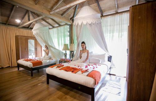 George Town Resort | Relax at Fig Tree Hills Resort with Pool & Family Amenities