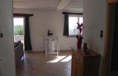 Saint-Frajou Apartment | Exceptional Figuier Résidence with Oceanfront Pool & Spa