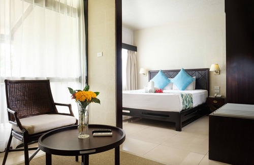 Nadi Hotel | Experience Fiji Gateway Hotel: Pool, Spa & Family-Friendly