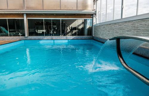 Centro House | FIKA Residence: Pet-Friendly Oasis with Ocean Views