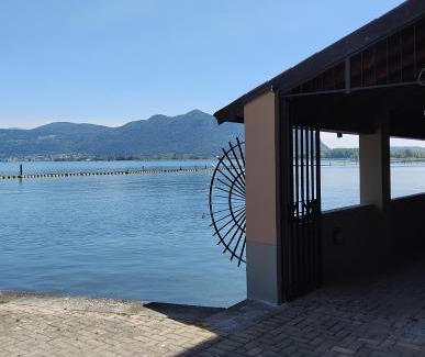 Clusane Apartment | Top-Rated FilandaLago Apartment for Unforgettable Stays