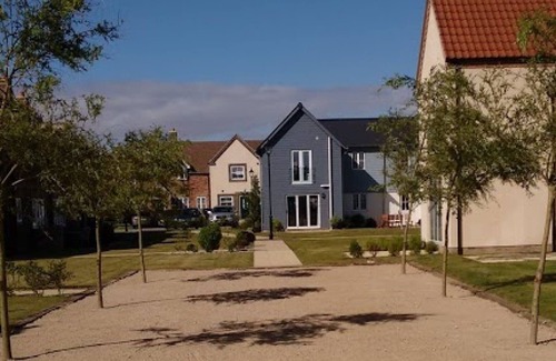 Filey Cottage | Filey: Ideal Spot for Active Leisure and Beach Relaxation