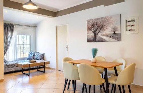 Agrilos Apartment | Filiatra's Cozy Haven: A Peaceful Nature Escape