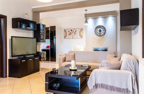 Agrilos Apartment | Filiatra's Cozy Haven: A Peaceful Nature Escape