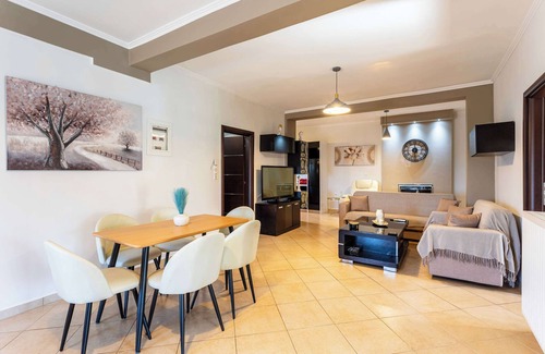 Agrilos Apartment | Filiatra's Cozy Haven: A Peaceful Nature Escape Awaits