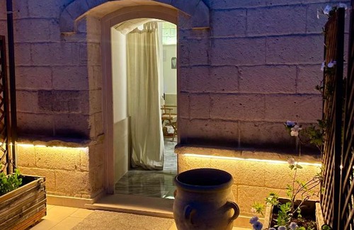 Uggiano la Chiesa Bed & Breakfast | Inviting Filigus: Oceanfront Haven with Pool & Breakfast