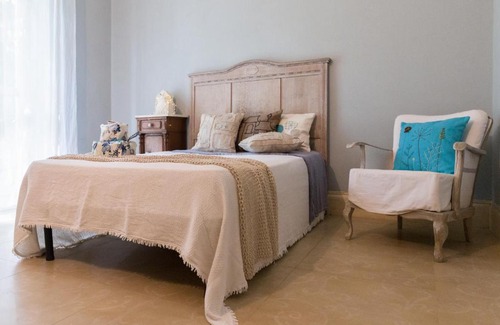 Torre Santa Susanna Bed & Breakfast | Filobrocante: Pet-Friendly Haven with Ocean Views & Breakfast