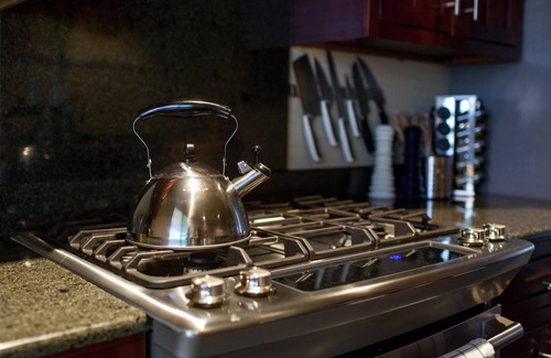 Waco Condo | Discover Waco: Minutes from Magnolia Market & Lake Views