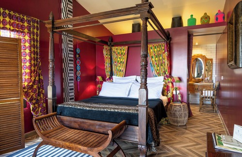 San Agustin del Guadalix Hotel | Discover Aal Cachucho: Poolside Bliss and Top-Rated Stays