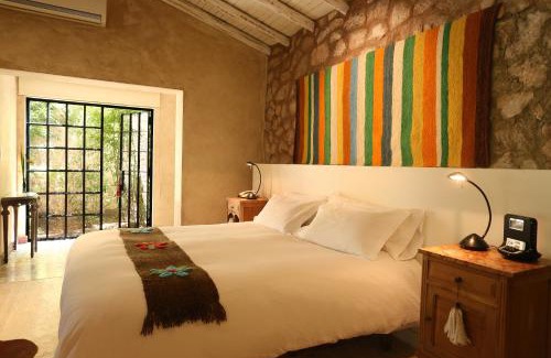 Chacras de Coria House | Finca Adalgisa: Family-Friendly Retreat with Pool & Kitchen
