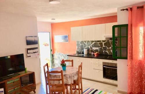Guia de Isora House | Pet-Friendly Finca Arcoíris Tenerife with Ocean Views