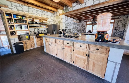 Huasca De Ocampo House | Relaxing Retreat at Finca Bermúdez with Pool & Spa Access