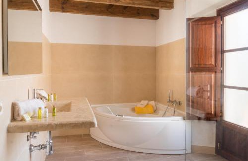 Caimari Hotel | Discover Finca Binibona Parc Natural: 4-Star Oceanfront Retreat