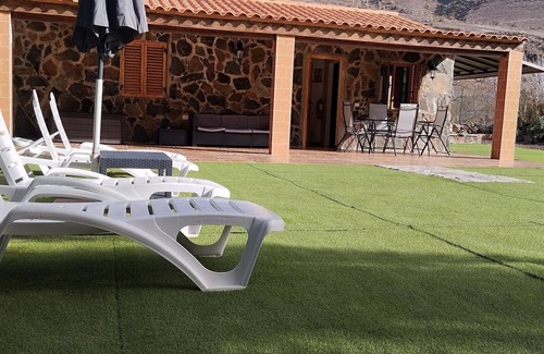Mogan House | Pet-Friendly Finca El Cañón with Pool & Spa in Mogán