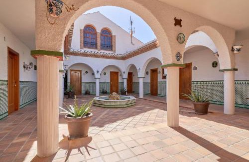 Motril House | Relax at Finca Cabrera: Pet-Friendly Retreat with Pool