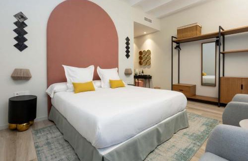 Calderon Bed & Breakfast | Relax at Finca Calderón Enoresort with Private Hot Tub & More