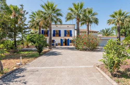 Manacor House | Discover Finca Can Galiana: A Family-Friendly Oasis
