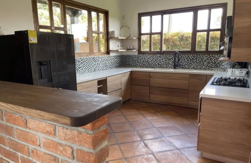 Envigado House | Inviting Finca with Horses and BBQ in Envigado, Antioquia