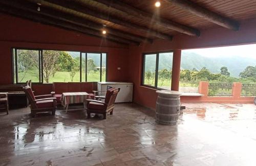 Volcan Villa | Pet-Friendly Finca de Barcena: Rated 9.5 by Guests