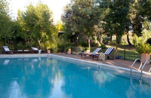 Mejorada House | Elegant Finca in the Countryside with Pool & Ocean View