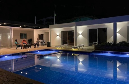 Sopetran House | Explore Finca Del Duca: Family-Friendly Retreat with Pool