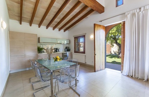 Lloseta Villa | Discover Finca del Horts: Family Retreat with Pool & Spa