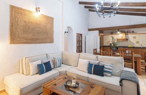 Antequera Villa | Guest Rated 10/10: Finca del Río Antequera Retreat