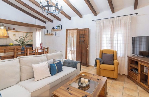 Antequera Villa | Guest Rated 10/10: Finca del Río Antequera Retreat