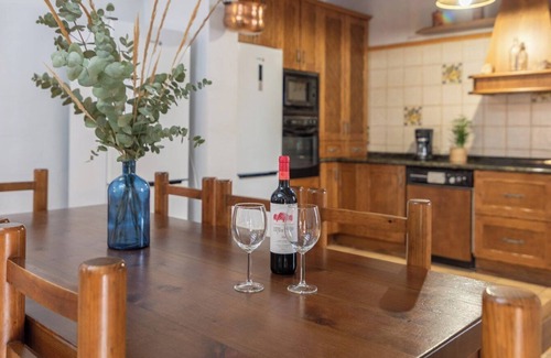Antequera Villa | Guest Rated 10/10: Finca del Río Antequera Retreat