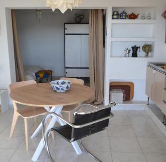 Rio Velez Apartment | Oceanview Studio at Finca Diego García - Rated 9.5/10