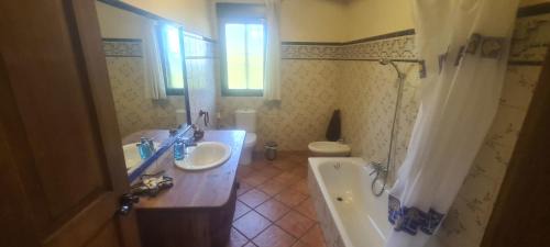 Lillo Villa | Experience Finca Don Sancho: Pet-Friendly Paradise Awaits