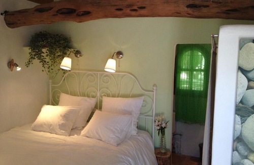 Sant Antoni de Portmany House | Idyllic Finca Ecológica Ibicenca with Ocean View & Breakfast
