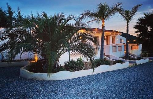 Los Santos de Maimona Apartment | Relaxing Getaway at Finca el Atardecer with Pool & Hot Tub
